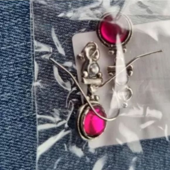 Silver and pink shabby boho chic drop earrings new - Picture 4 of 5